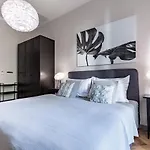 EMPIRENT Garden Suites