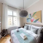 EMPIRENT Garden Suites