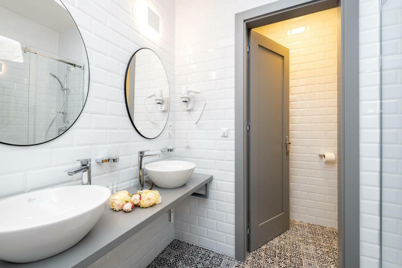 Empirent Garden Aparthotel 4*